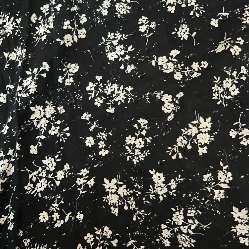 Womens Shirt - Picture 3 of 5